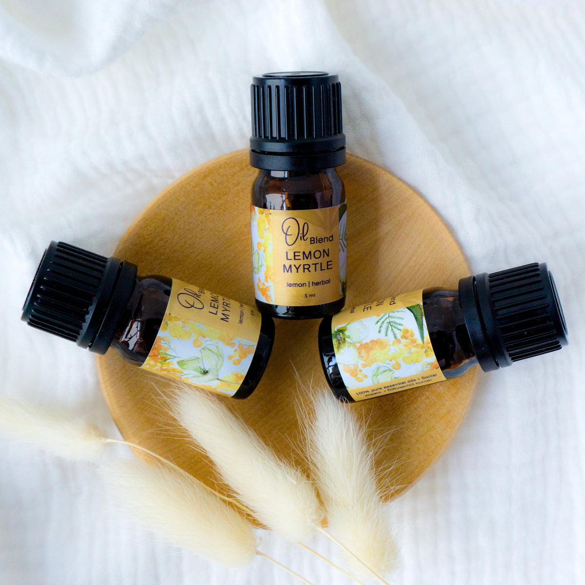artisan handcrafted custom-blend aromatherapy essential-oil lemon-myrtle gift-pack citrus uplifting verbena cedarwood natural-perfumery