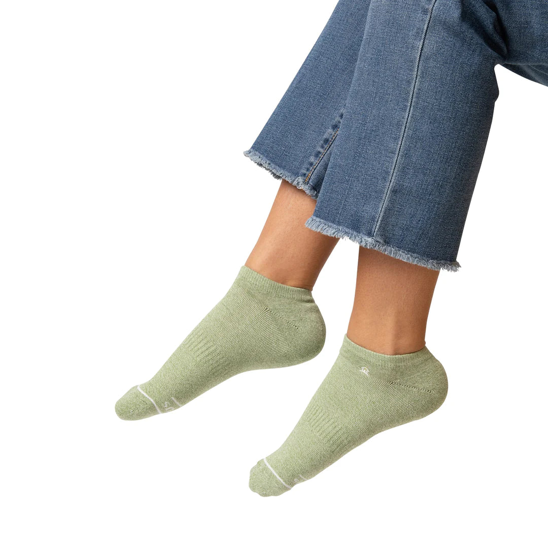 ankle socks that build homes